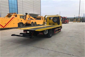 青山区非事故拖车