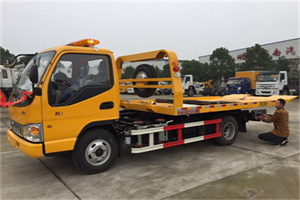 青山区哪里有拖车服务