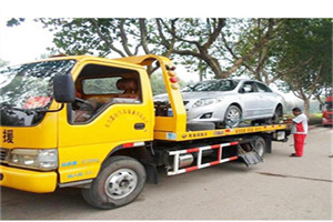 青山区附近24小时汽车拖车服务热线